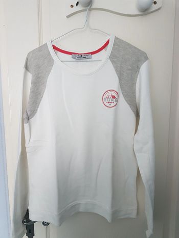 Sweat blanc cache cache T1