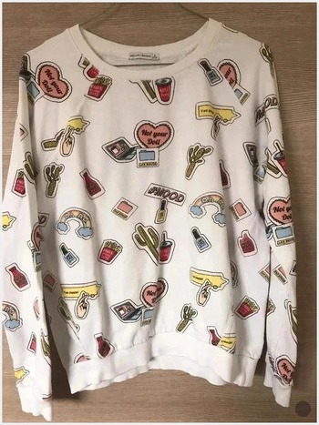 Sweat blanc Bershka à motifs