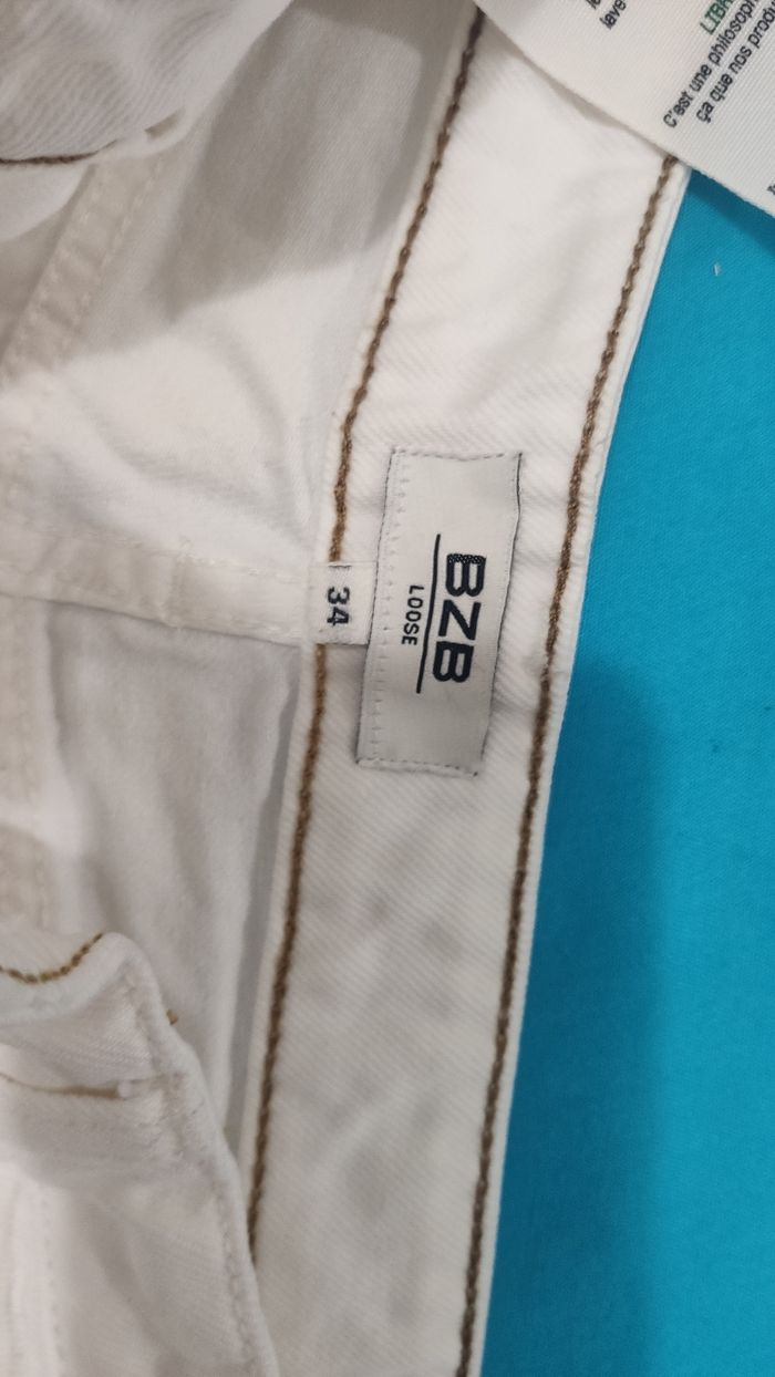 Jean blanc  taille 34. - photo numéro 5