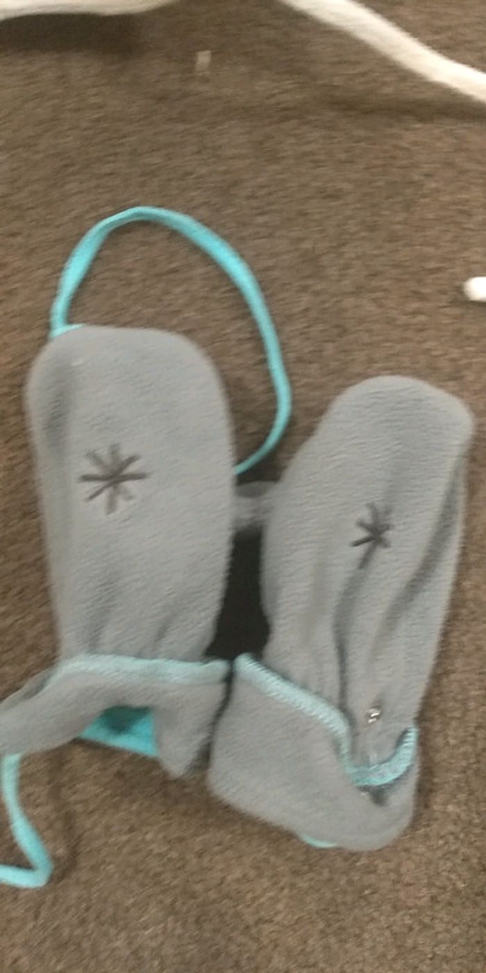 ensemble.bonnets et gants - photo numéro 6