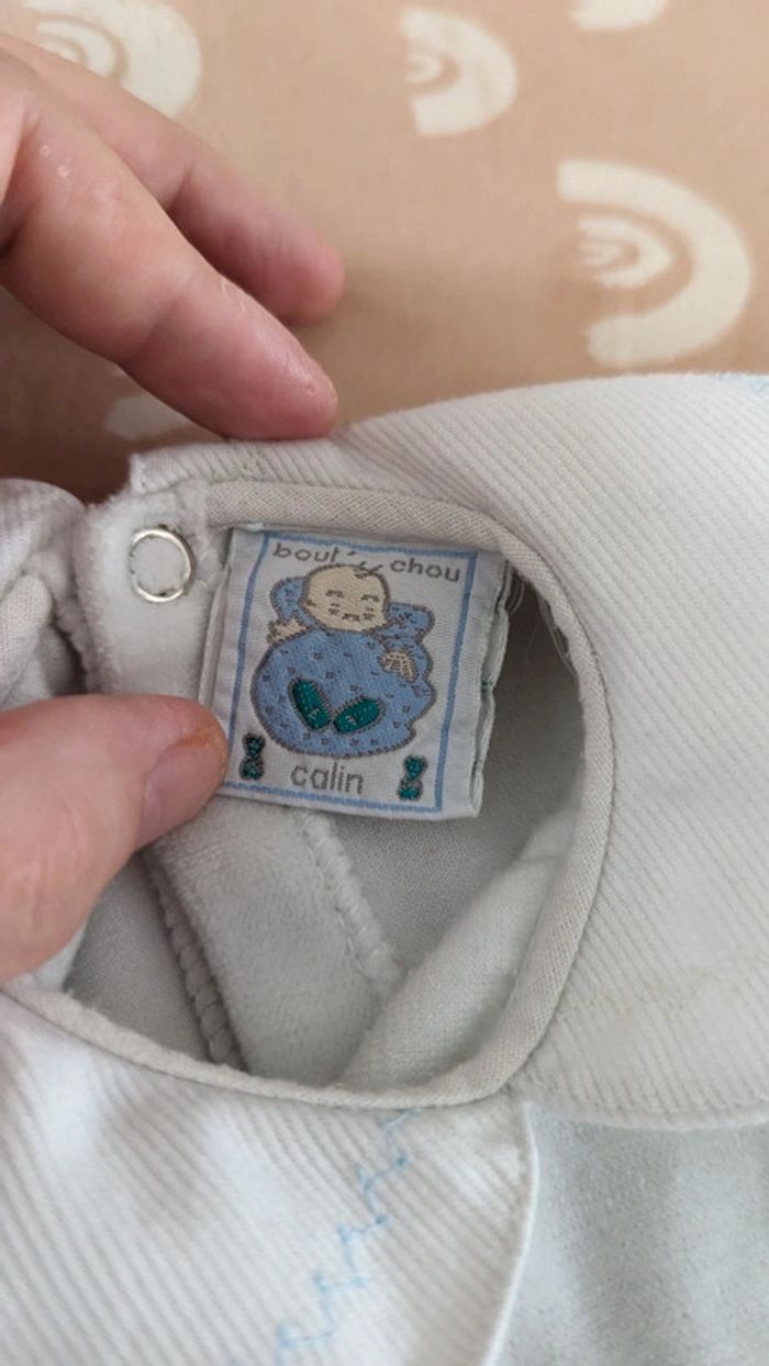 Pyjama 1 mois vintage ( 1997 ) en velour - photo numéro 2