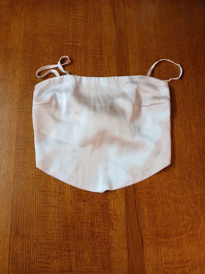 Crop top stradivarius S tbe - photo numéro 3