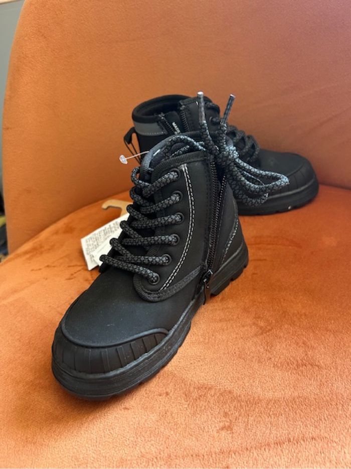 Chaussures garçon 26 - photo numéro 3