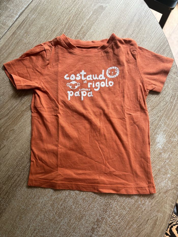 TEE shirt