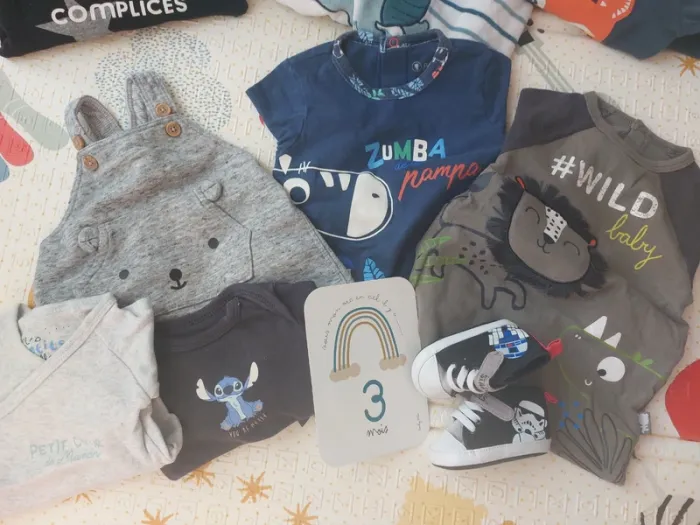 Lot 17 pièces bébé 3/6 mois - photo numéro 2