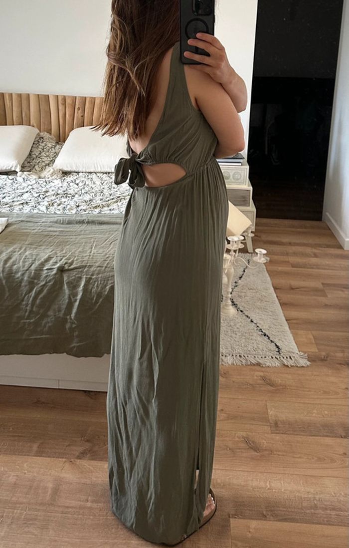 Robe longue kaki Asos joli dos 🐍 - photo numéro 4