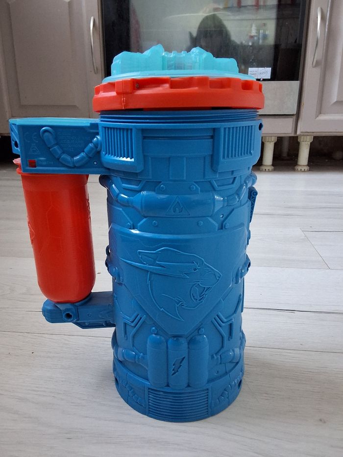 Boite jouet Mr Beast lab vide chambre de mutation - photo numéro 4