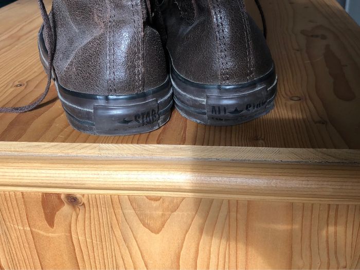 Converse en cuir - photo numéro 3