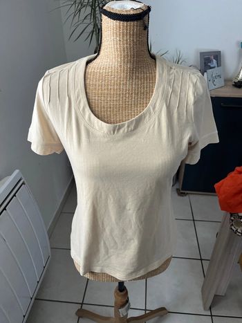 T-shirt bleu de sym