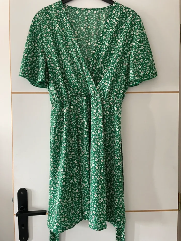 Robe fleurs - photo numéro 2