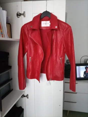Veste rouge
