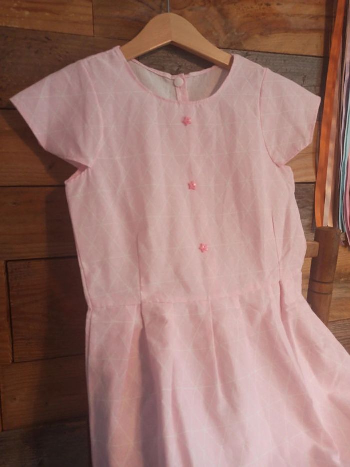 Robe rose Fait Main 8 ans neuf - photo numéro 2