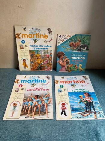 Lot de 4 livres fascicules Martine édition atlas et gommettes