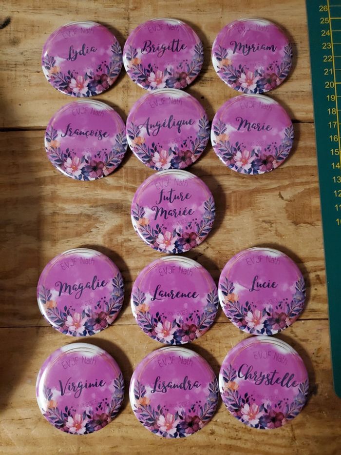 Badges evjf