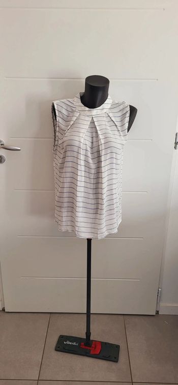 Blouse manche courte taille 40
