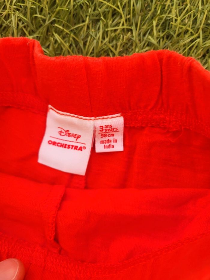 Short rouge 3 ans - photo numéro 3