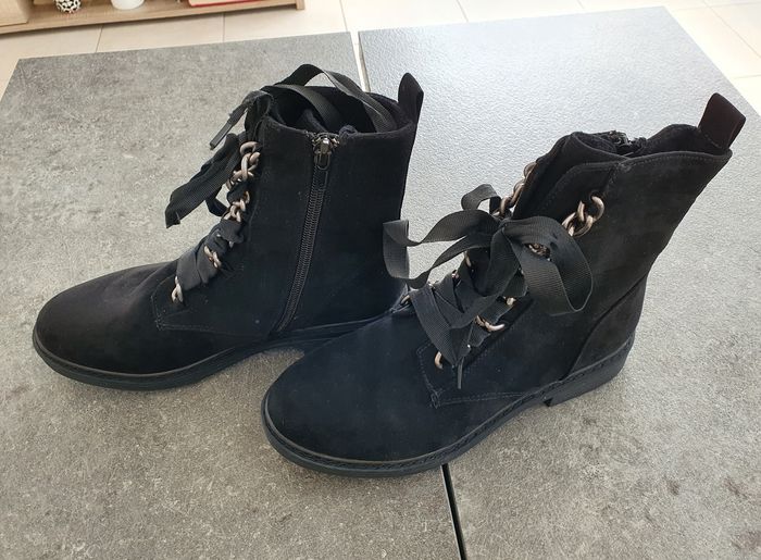 Bottines neuves en 37 - photo numéro 3
