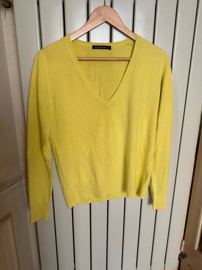 Pull col V jaune essentials S-M