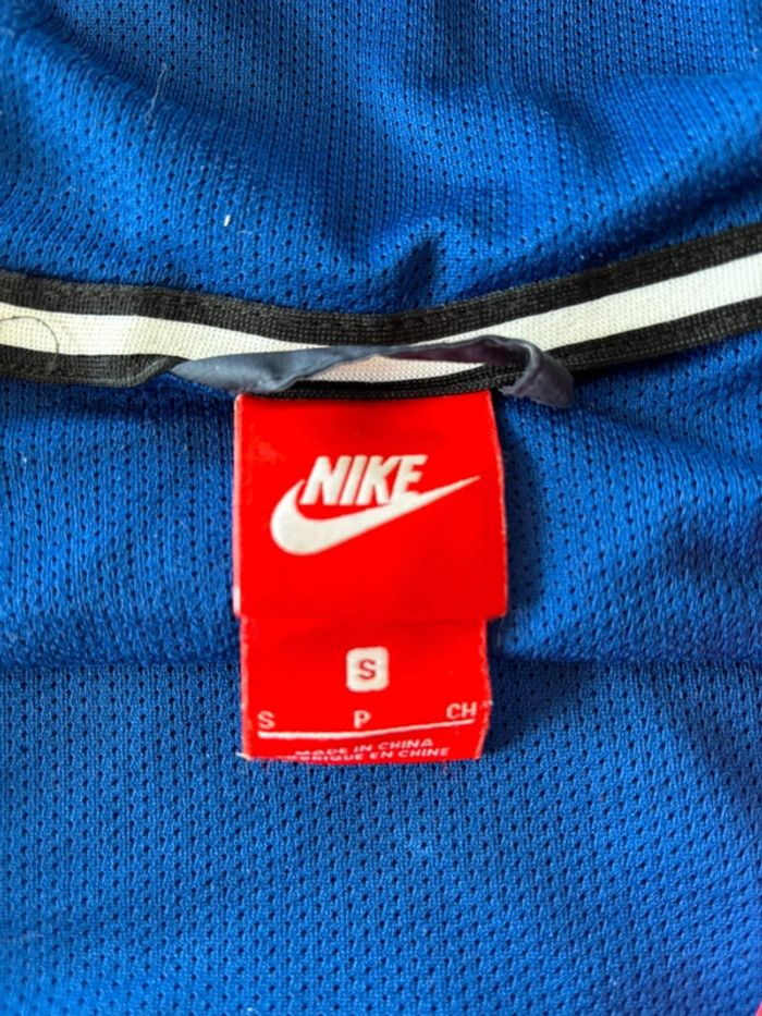 Veste de survetement / coupe vent nike - photo numéro 3