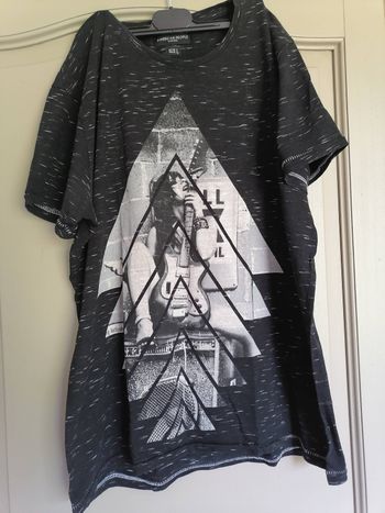 Tee-shirt taille L