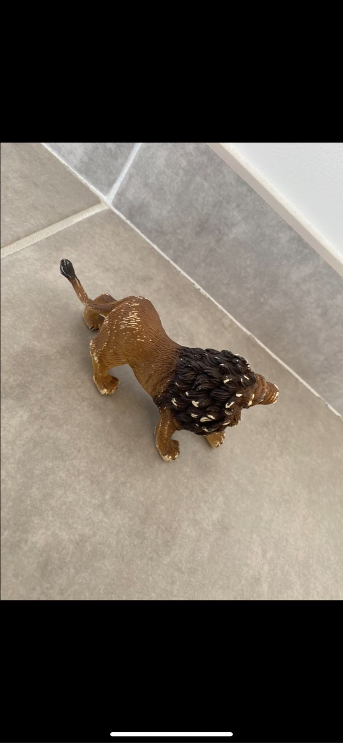 Jouet figurine Lion - photo numéro 4