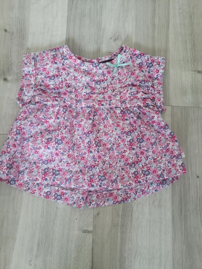Blouse fleurie 3 mois