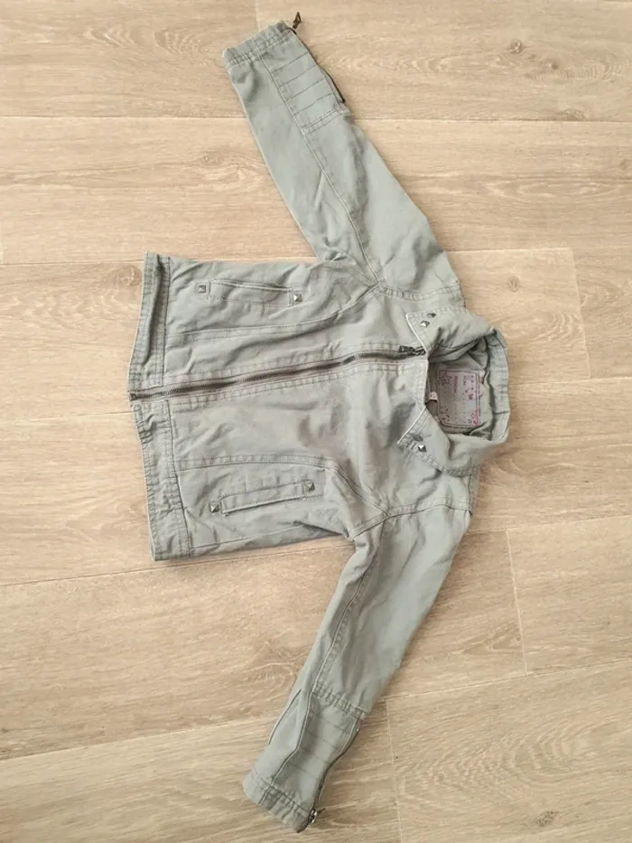 Veste grise à zip taille 6 ans - photo numéro 9