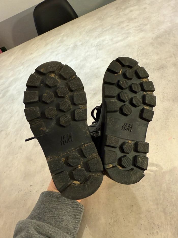 Bottines fourrées enfant H&M pointure 22 - photo numéro 7