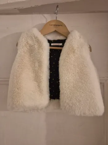 Gilet sans manche tout doux