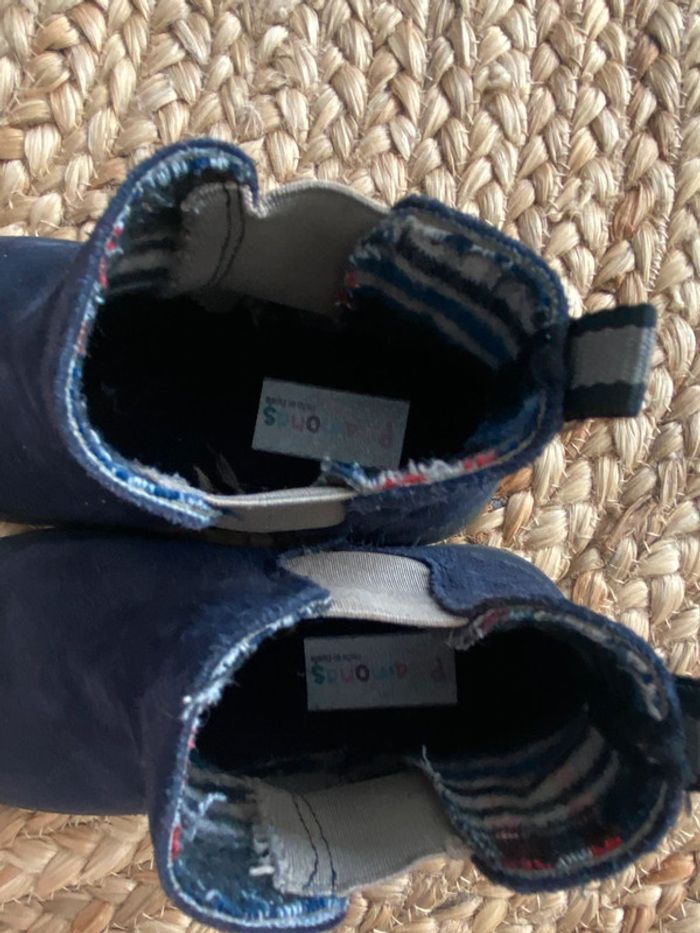 Bottines en daim, pointure 28 - photo numéro 2