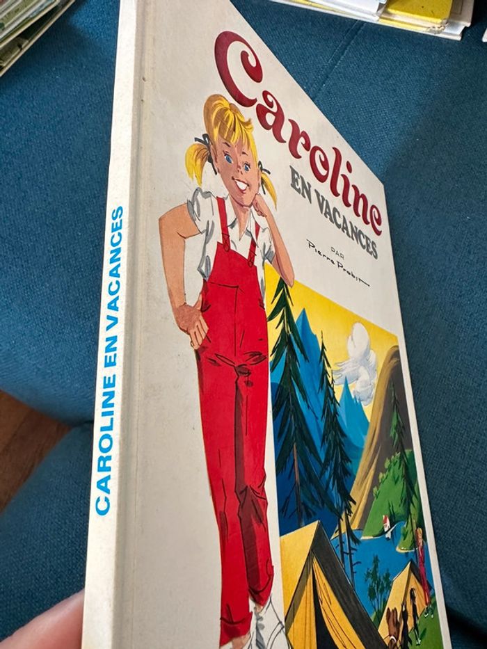 Livre Caroline en Vacances colonie TBE Grands Albums Hachette Pierre Probst - photo numéro 2