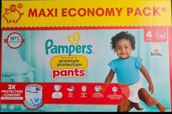 1 carton de couches Pampers taille 4 pants