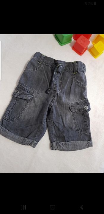 Short bébé taille 24 mois