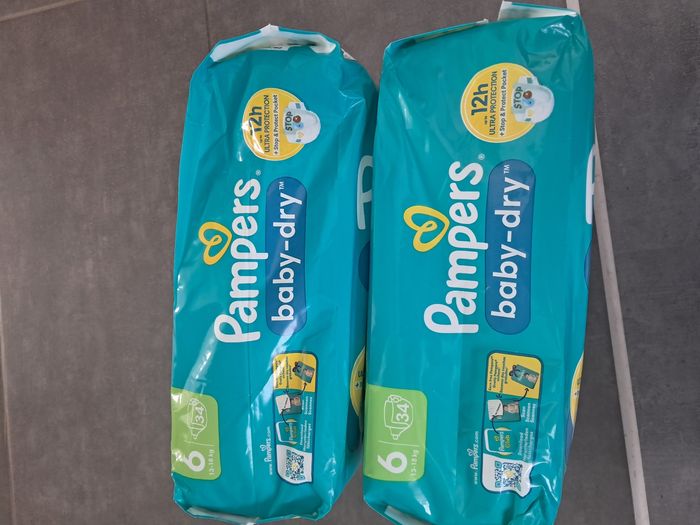 Couches pampers Taille 6 - photo numéro 2