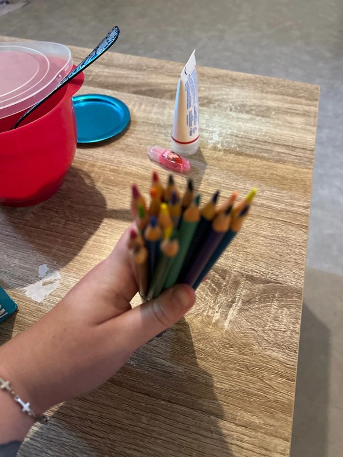 18 crayon de couleurs maped - photo numéro 4