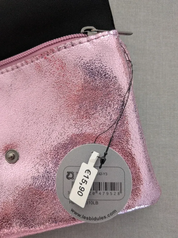 Petite Pochette neuve - photo numéro 4