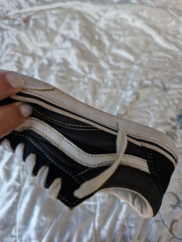 Jolies basquets noires a lacets - photo numéro 6