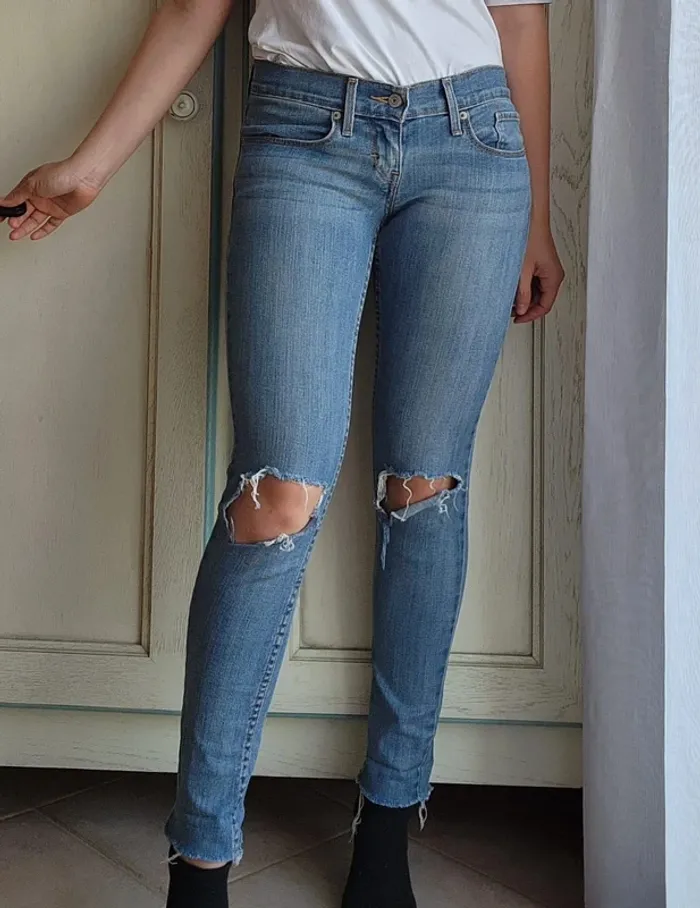 Jean destroy Skinny Levis