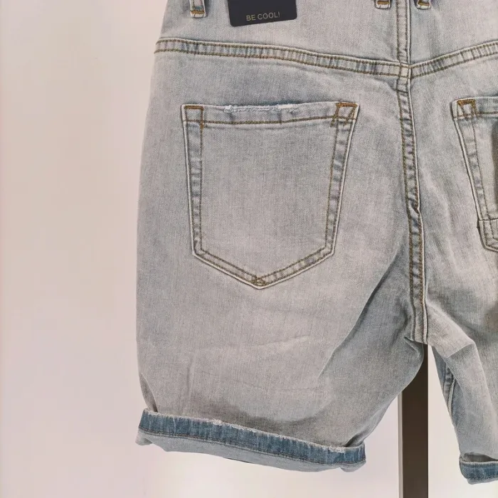 Short en jean clair Gianni Lupo - Taille 42 (XL) - A298 - photo numéro 8