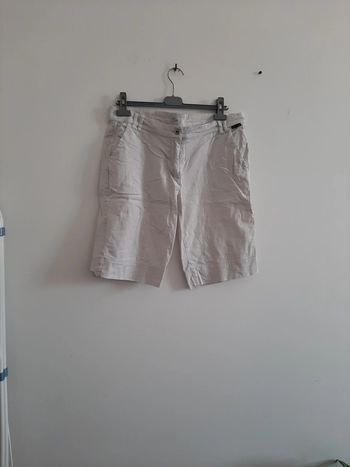 Short blanc