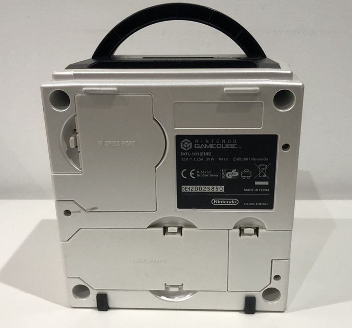 GameCube - photo numéro 6