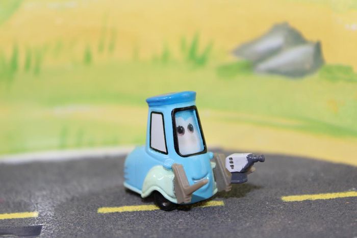 Disney Pixar cars Guido - photo numéro 7