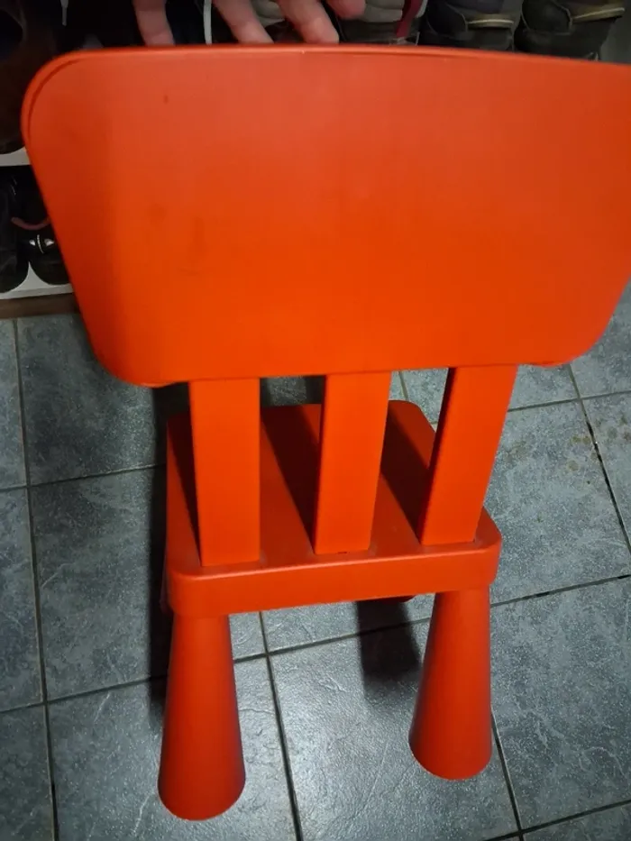Stoeltje ikea - photo numéro 2
