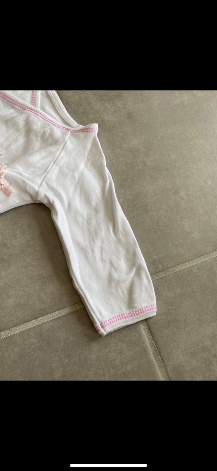 Body fille 3 mois - photo numéro 9