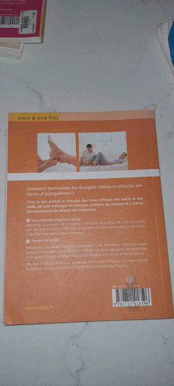 Livre massage bébé