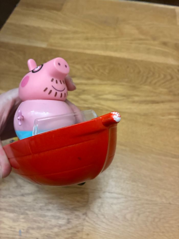 Peppa piG speed boat hors bord - photo numéro 4