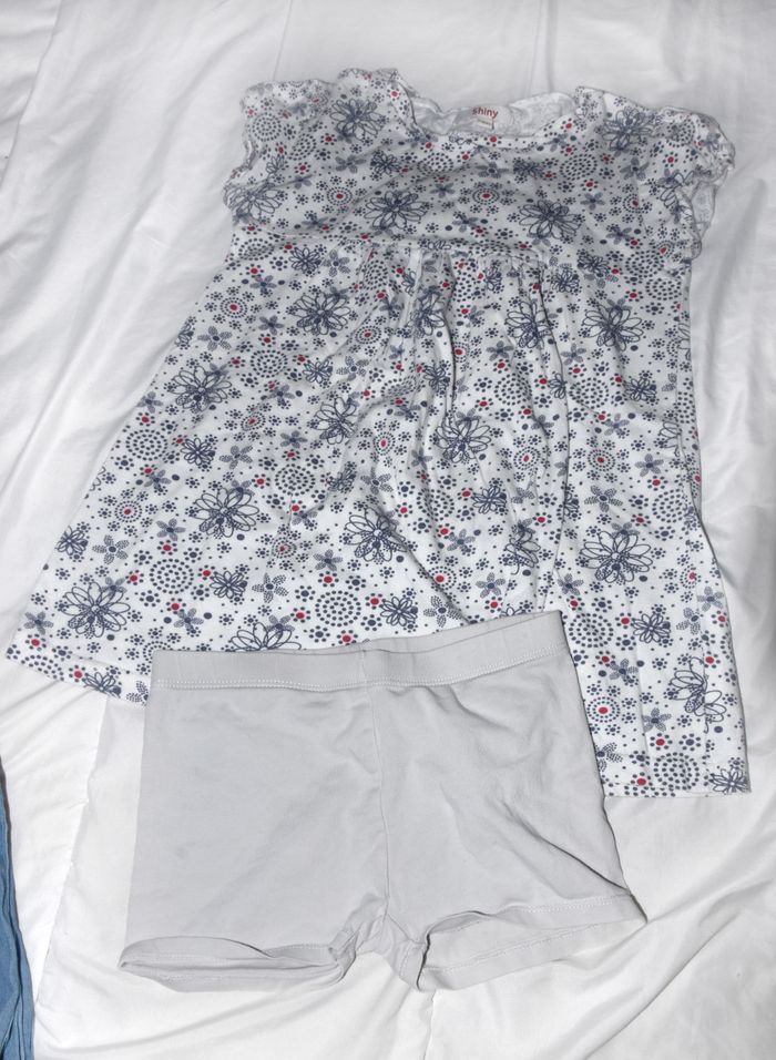 Lot de vêtements pour fille été, taille 8 ans (3) - photo numéro 4