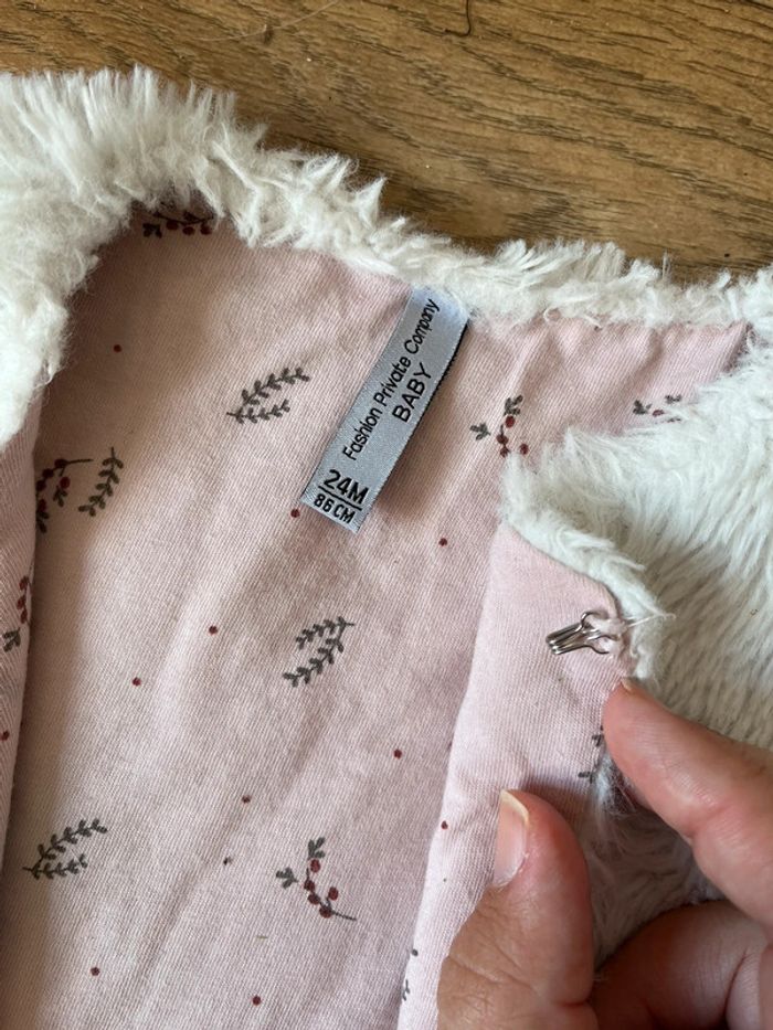 Pull sans manche tout doux - photo numéro 2