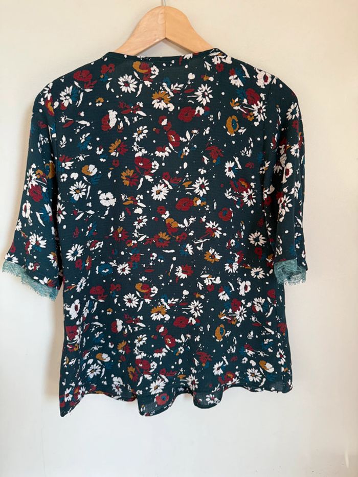 Blouse verte fleurie - photo numéro 2
