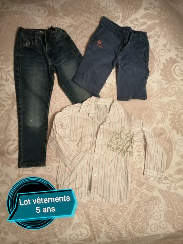 Lot vêtements 5ans